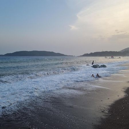 Prestige Central Apartments - Rafailovici Budva Dış mekan fotoğraf