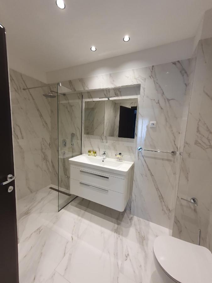 Prestige Central Apartments - Rafailovici Budva Dış mekan fotoğraf